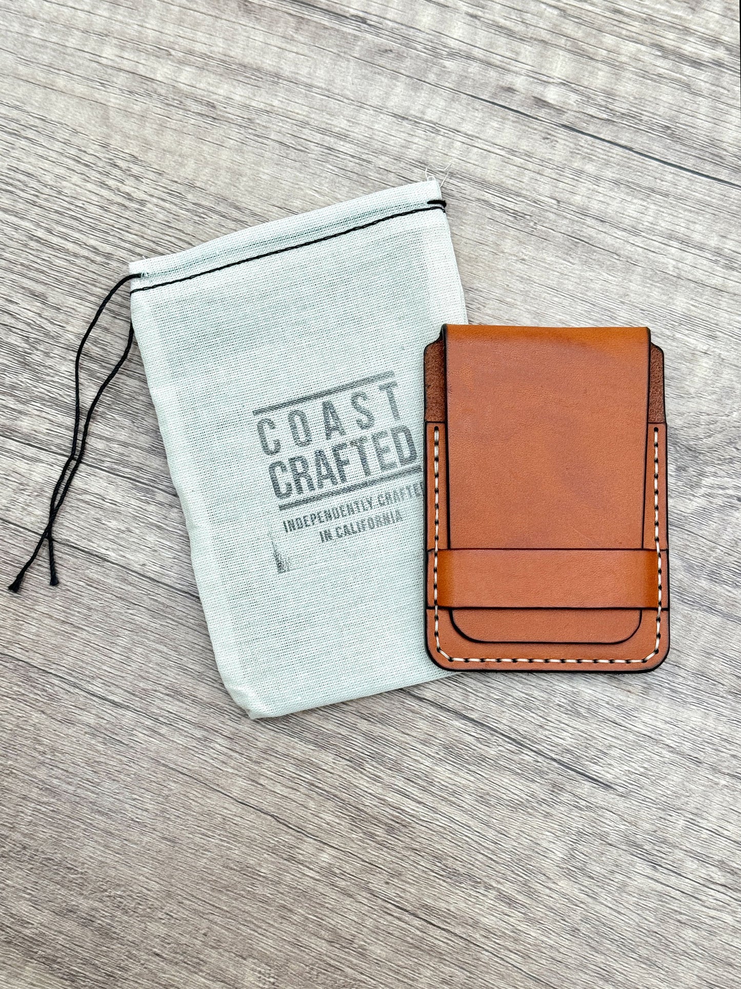 Newport Flap Wallet - Caramel